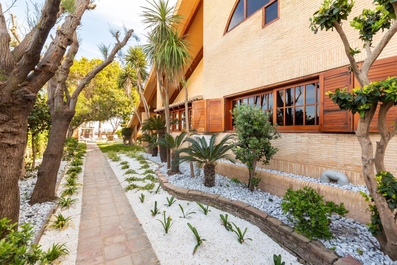Dolce Vita B&B - Only Adults Playa Pobla de Farnals Buitenkant foto